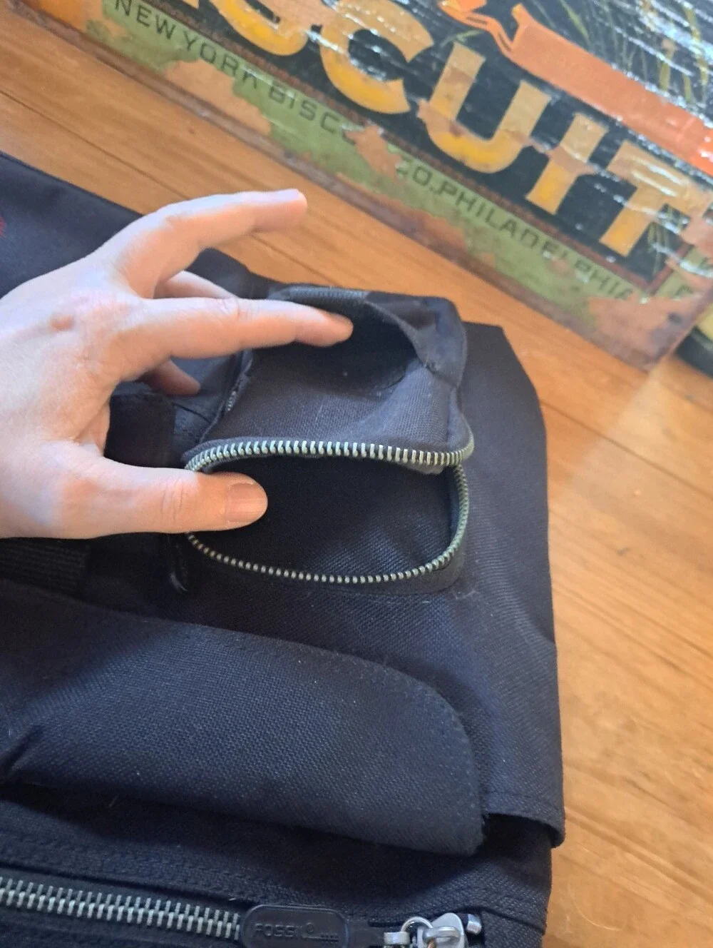 Fossil Messenger Crossbody Laptop Bag Black Multi-Pocket Utility Organizer